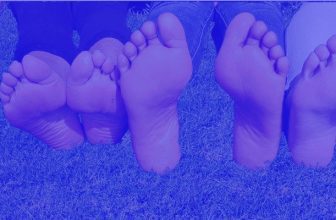 feet banner